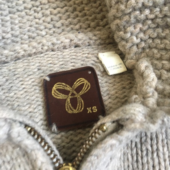 TNA Sea-To-Sky Sweater EUC - Picture 3 of 5